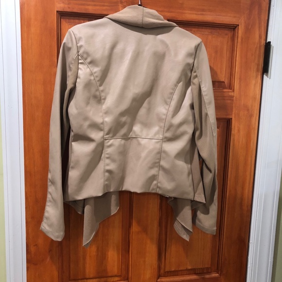 Blank NYC Jacket - Picture 5 of 5